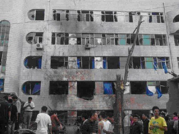 An explosion of a 0.5 ton pressure boiler in a hospital in the northern Chinese province of Shanxi killed three and injured 17 over the weekend. (Courtesy of NTD Television)