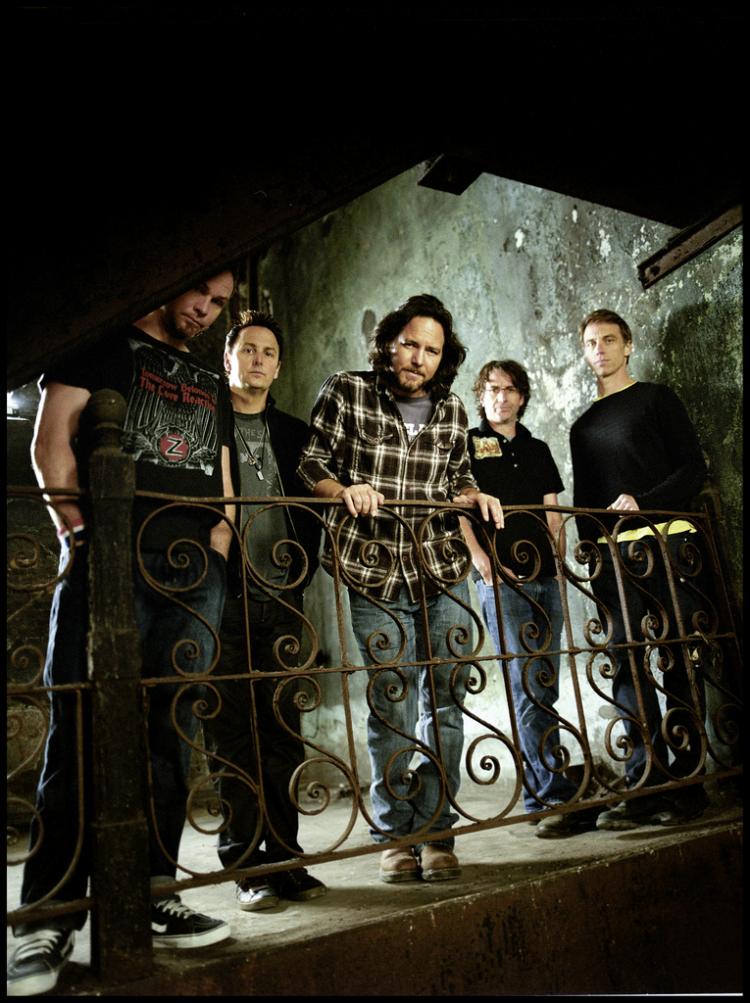 AWAITED RETURN: Legendary Pearl Jam returns with their 9th album titled, 'Backspacer'. (Photo courtesy of Pearl Jam)