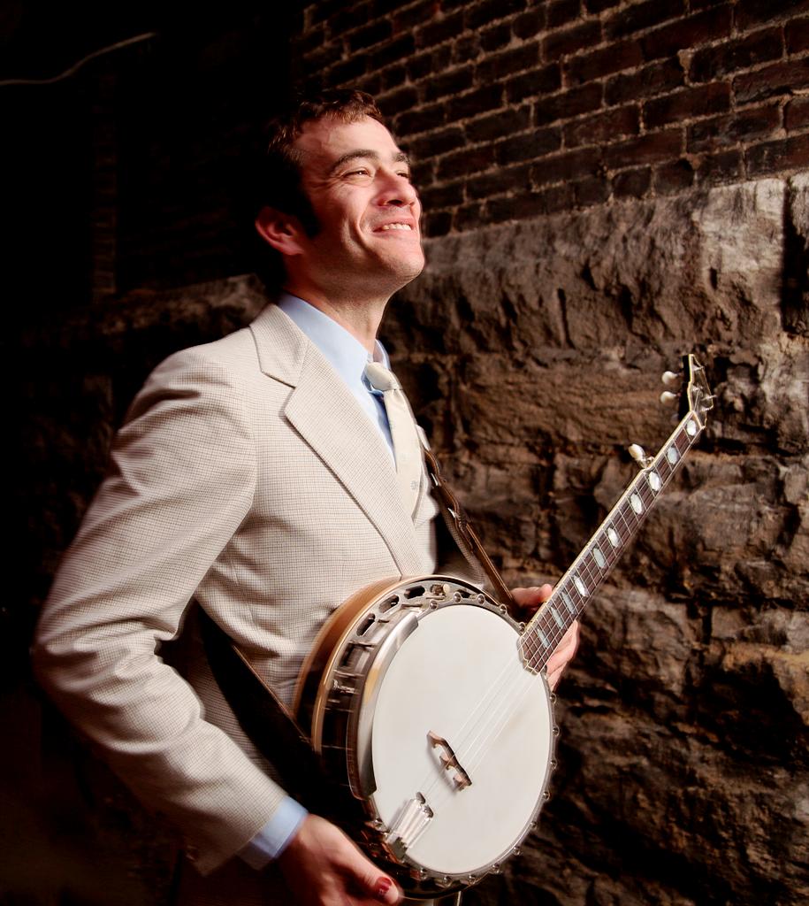 Banjo Player Noam Pikelny.