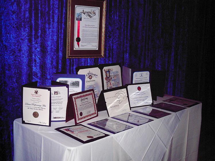 Official Proclamations given in honor of Divine Performing Art's Chinese New Year Spectacular in Pasadena, California (Derek Padula/The Epoch Times) Official Proclamations given in honor of Divine Performing Art's Chinese New Year Spectacular in Pasadena, California (Derek Padula/The Epoch Times)