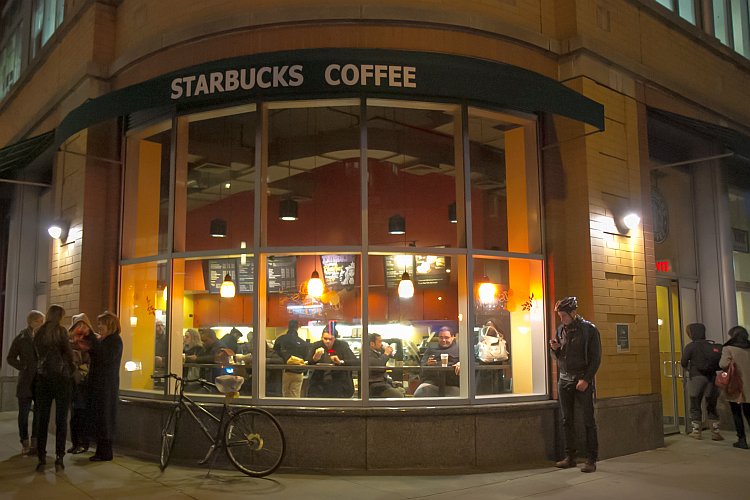A busy Starbucks in Midtown Manhattan
