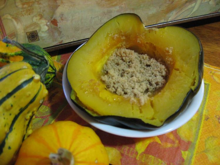 ACORN SQUASH: Serve with butter and brown sugar. (Maureen Zebian/The Epoch Times)