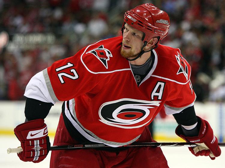 ANOTHER LOSS: Canes All-Star center Eric Staal scored the first goal of the game for Carolina as they handed the Islanders their third straight loss. (Jim McIsaac/Getty Images)