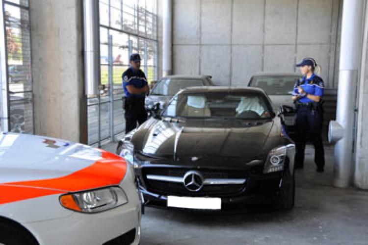 Swiss police confiscated the car belonging to the Swedish speeder. (Courtesy of Police Cantonale Fribourg)