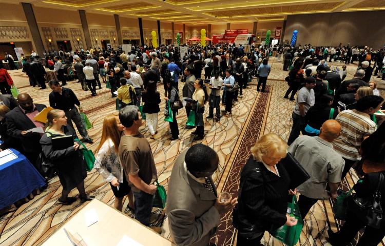 Unemployment: Prospective workers line up at the Rio Hotel & Casino during a job fair for Harrah's Entertainment, Inc. April 14, 2010 in Las Vegas, Nevada.  (Ethan Miller/Getty Images)