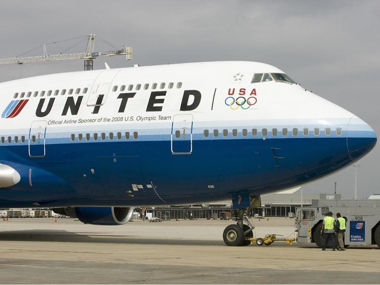 United Airlines has scrapped plans to charge coach-class customers for in-flight meals.  (Paul J. Richards/AFP/Getty Images)