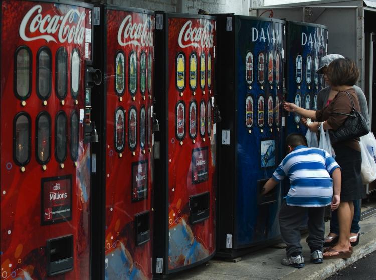 San Francisco's Mayor Gavin Newsom, has made an executive order for vending machines not to carry soda soft drinks and other sugary drinks in public places in San Francisco.  (Paul J. Richards/Getty Images)