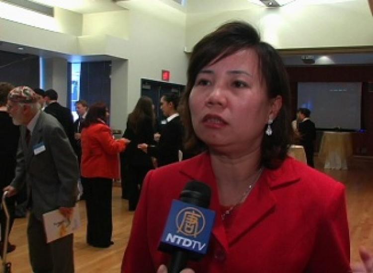 Wang Yingyang, events director of the Vancouver Chinese Cultural Centre (NTDTV)