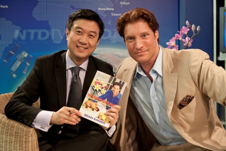 Actor and author Sean Kanan (R) and NTD Television on-air personality Kean Wong. (Courtesy of NTD Television )