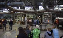 Photo Gallery: Glass Artists Perform at Gillinder Glass Factory