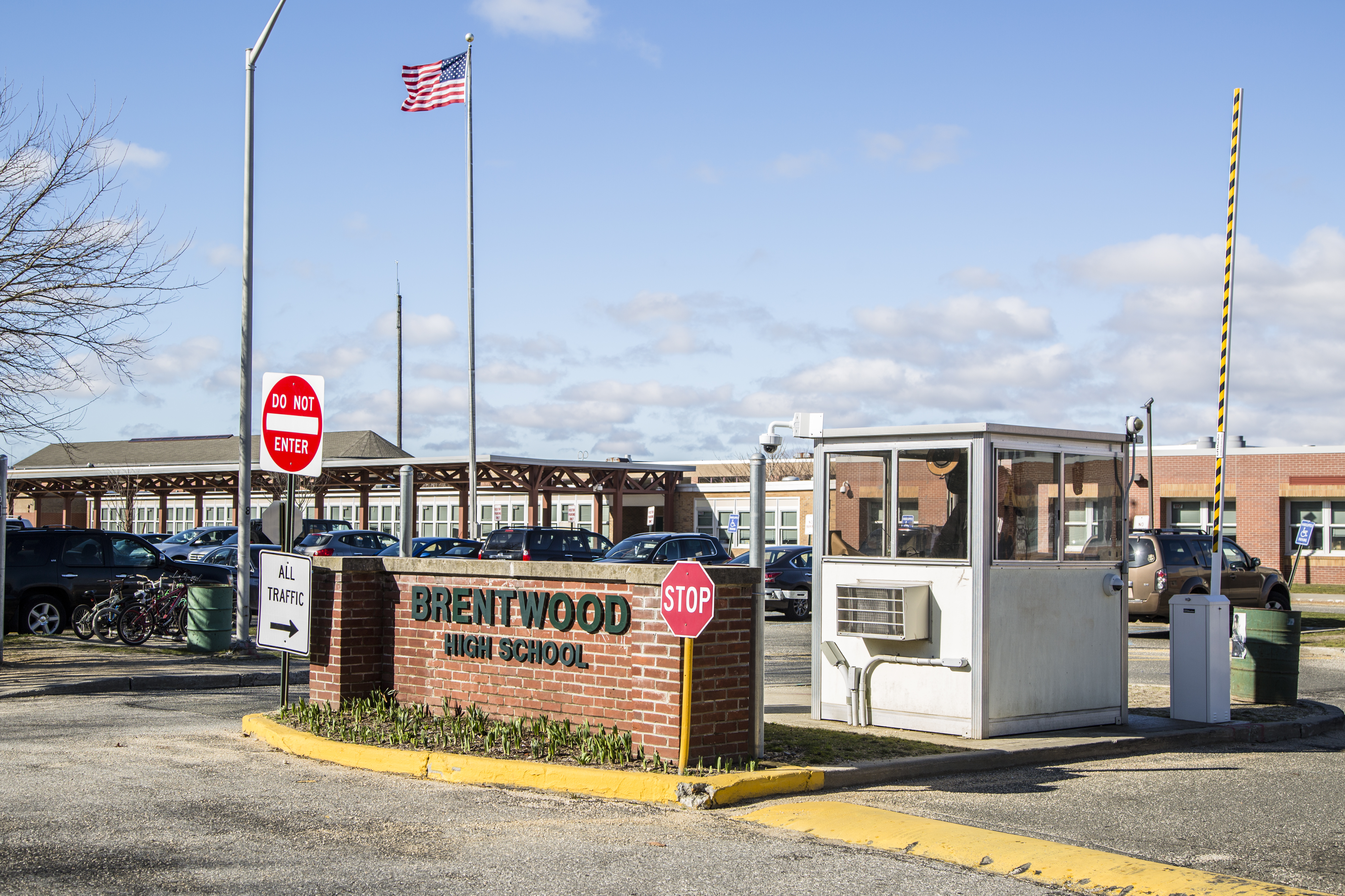 Brentwood High School in Suffolk County, Long Island, N.Y., on March 29. (Samira Bouaou/The Epoch Times)