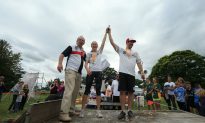 Britain Hosts World Egg Throwing Championship