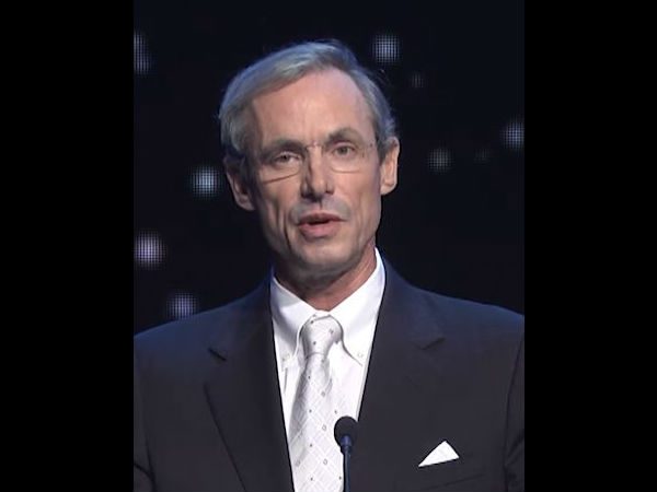 Chris Mellon speaks at the launch of To The Stars Academy of Arts & Science on Oct. 11, 2017. (Screenshot/YouTube/To The Stars Academy of Arts & Science)