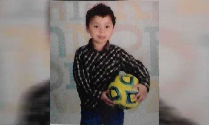 Dive team searches pond near Scotland County boy's home