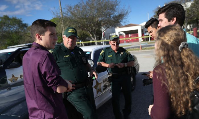 Sheriff's deputy stood outside school while Nikolas Cruz was inside shooting