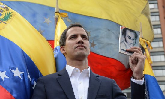 Videos of the Day: Trump Recognizes Venezuelan Opposition Leader As Nation’s President