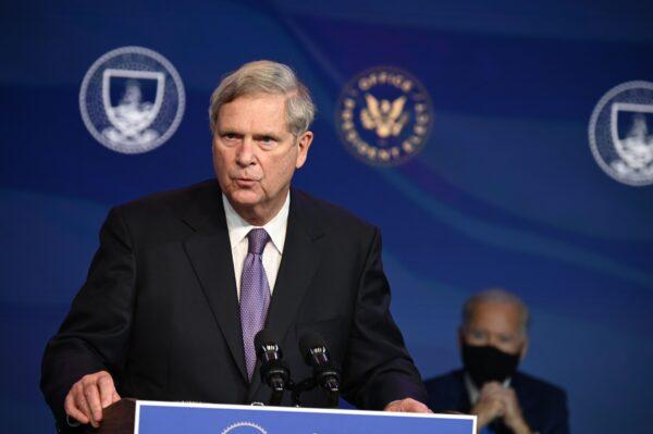 Agriculture Secretary Vilsack Testifies to Senate Committee’s Oversight Hearing