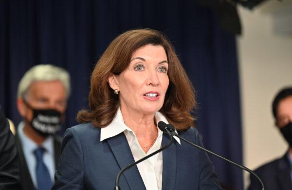 NY Governor Kathy Hochul Gives Briefing on Winter Storm
