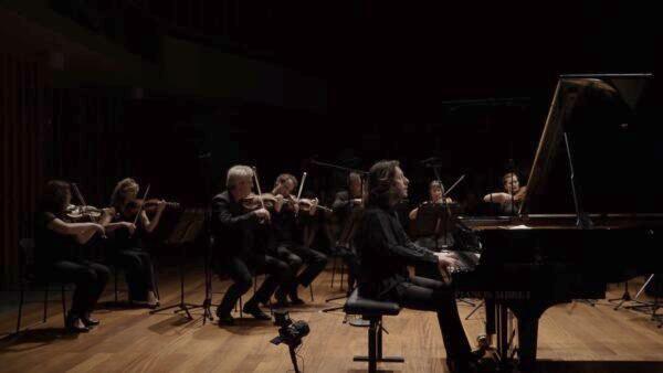 Beethoven: Concerto No. 4 for Piano | Frank Braley, Orchester Royal de Chambre de Wallonie