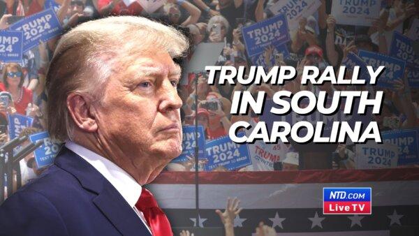 Trump Campaigns in Summerville, South Carolina