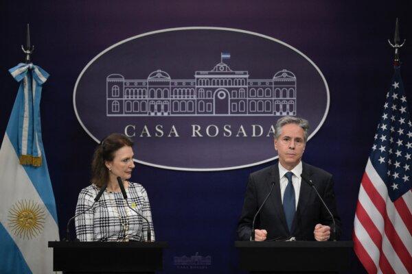 Blinken and Argentine Foreign Minister Hold Press Conference