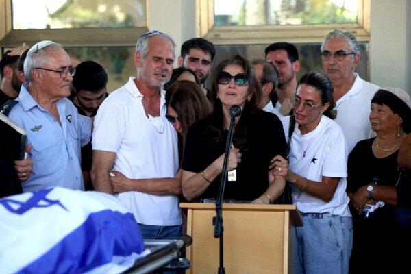 Israeli Mourners Hold Funeral for Hostage Killed in Gaza