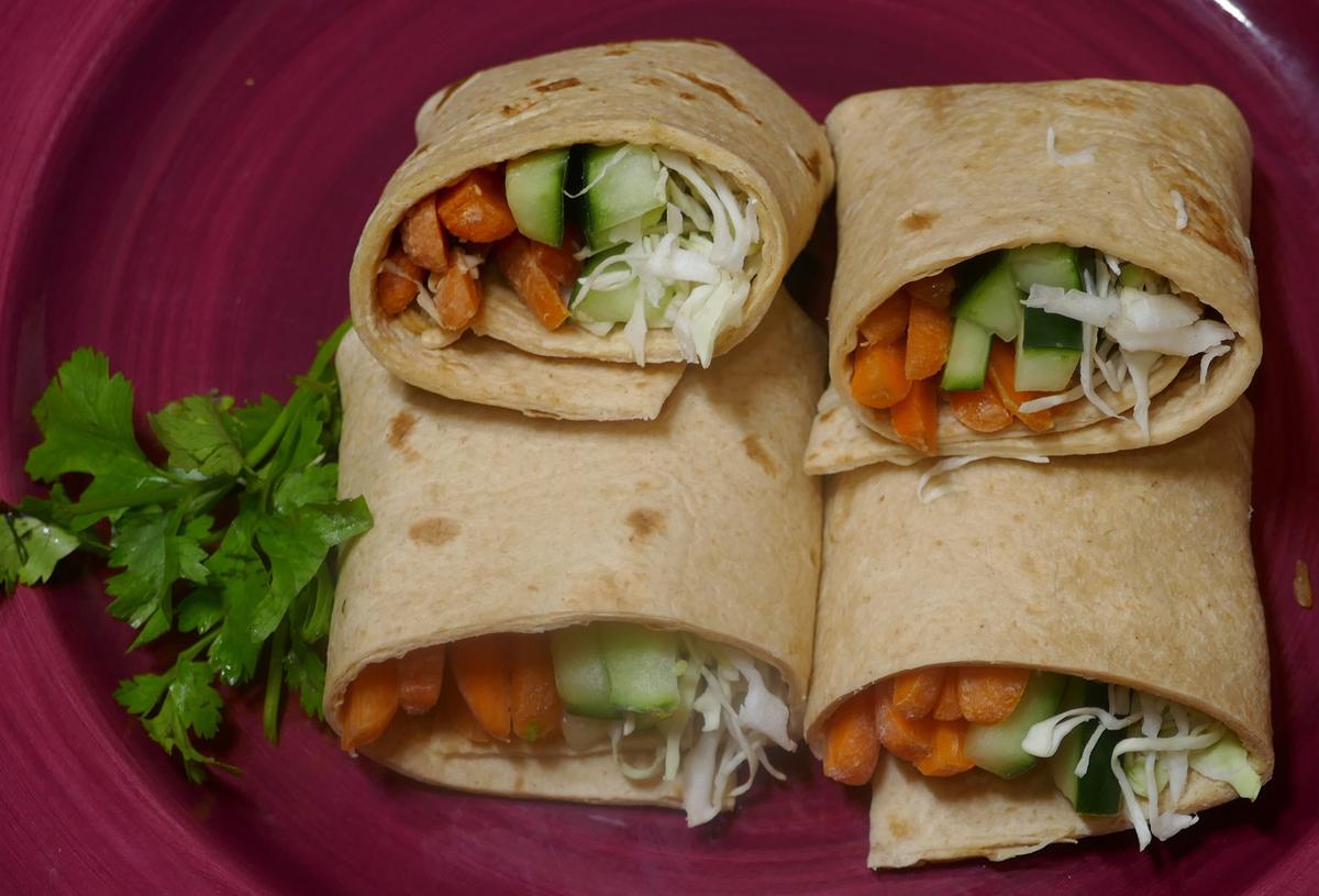 Veggie Wrap With Peanut Sauce