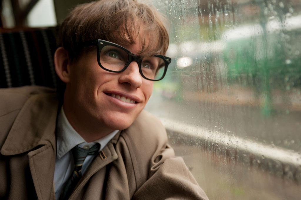 Eddie Redmayne on the Difficulty of Portraying World Renowned Physicist Stephen Hawking