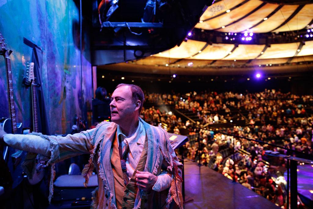 Guitarist Doesn’t Miss Day of Vegas Cirque Work