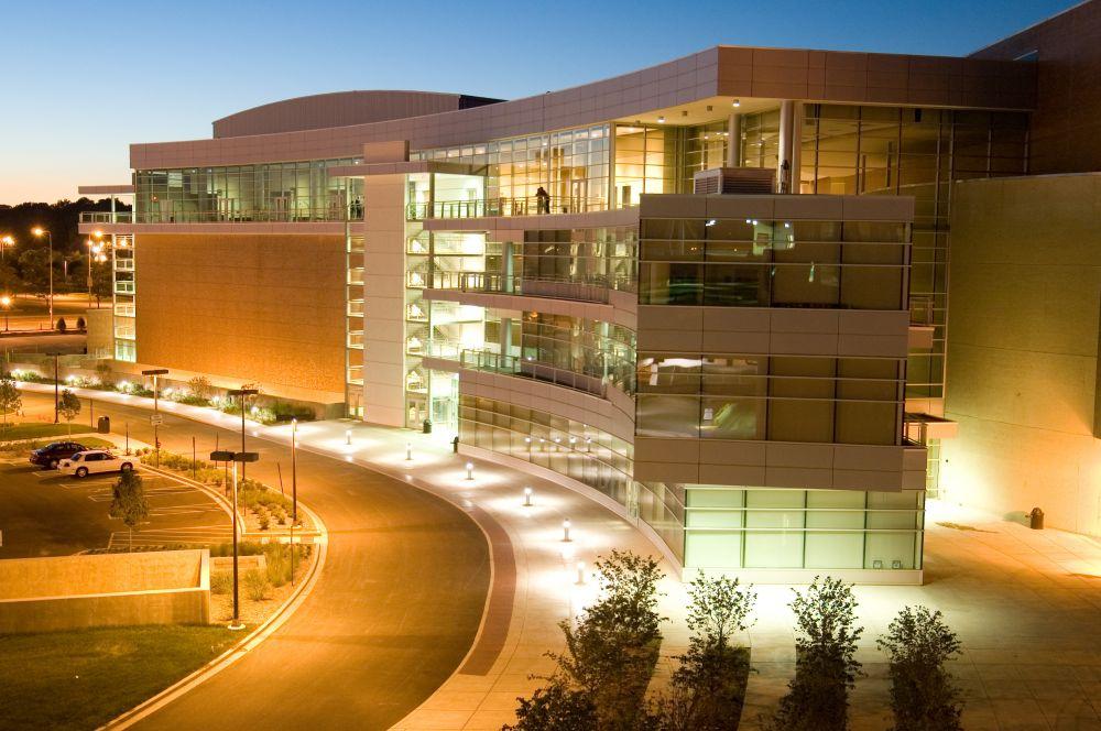 Shen Yun Brings Ancient Traditions to Peoria