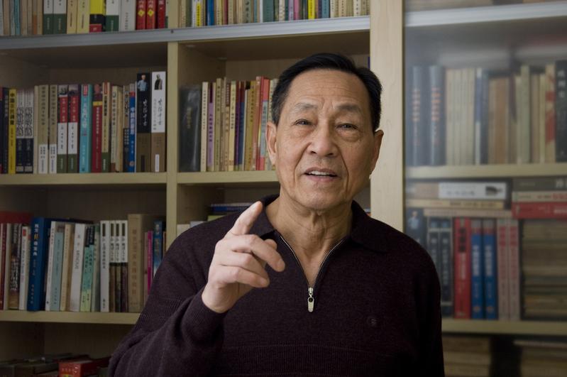 An Old Chinese Political Reformer Weighs In on Lawsuits Against Former Leader