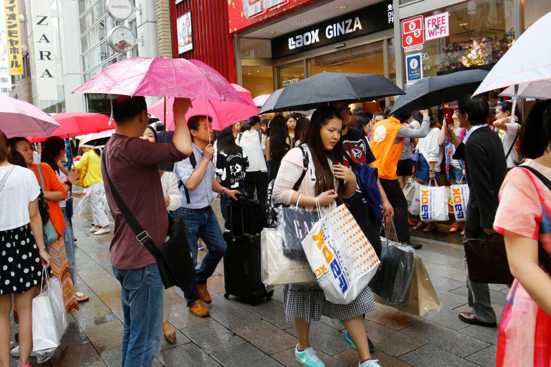 Rising Interest: Chinese Tourists Eye Japanese Real Estate to Buy Homes