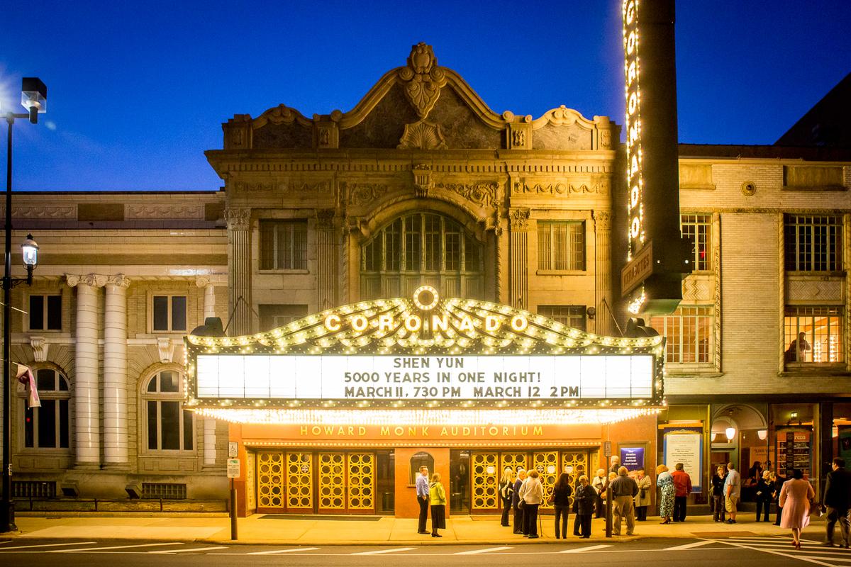 Artistic Director Says of Shen Yun, ‘I am on the edge of my seat all the time’