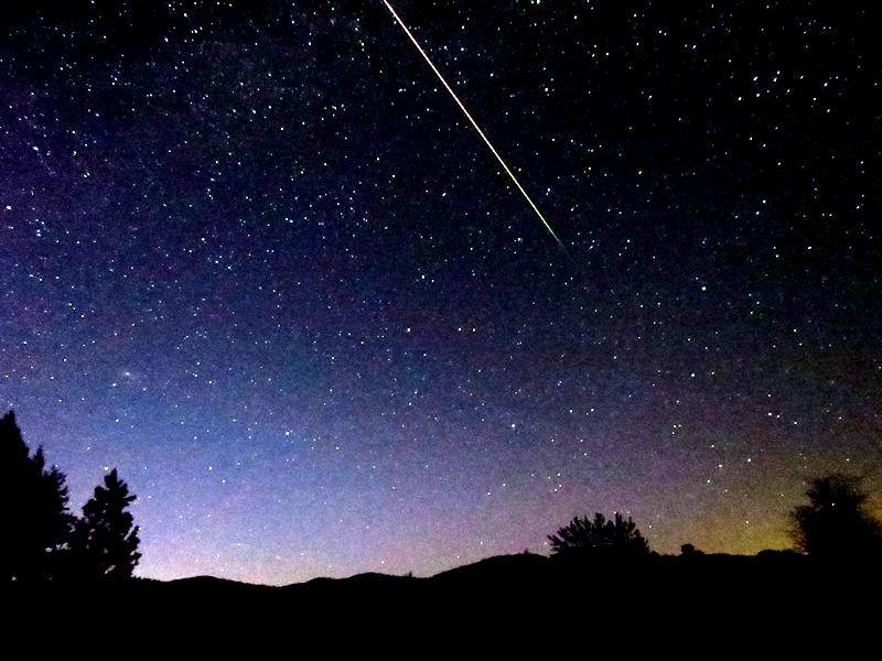 Eta Aquarid Meteor Storm Peaks May 4–6, Wake Up Extra Early