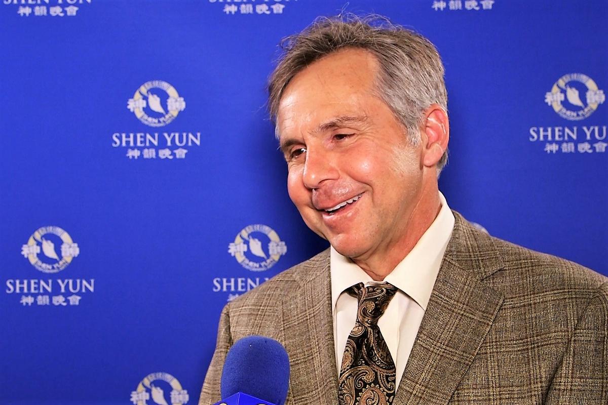 Company President Finds Shen Yun Fantastic and Wants to Come Again