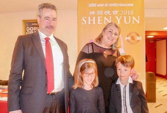 Estate Managing Director: Shen Yun Takes You Back in Time, ‘Frees up Your Mind’