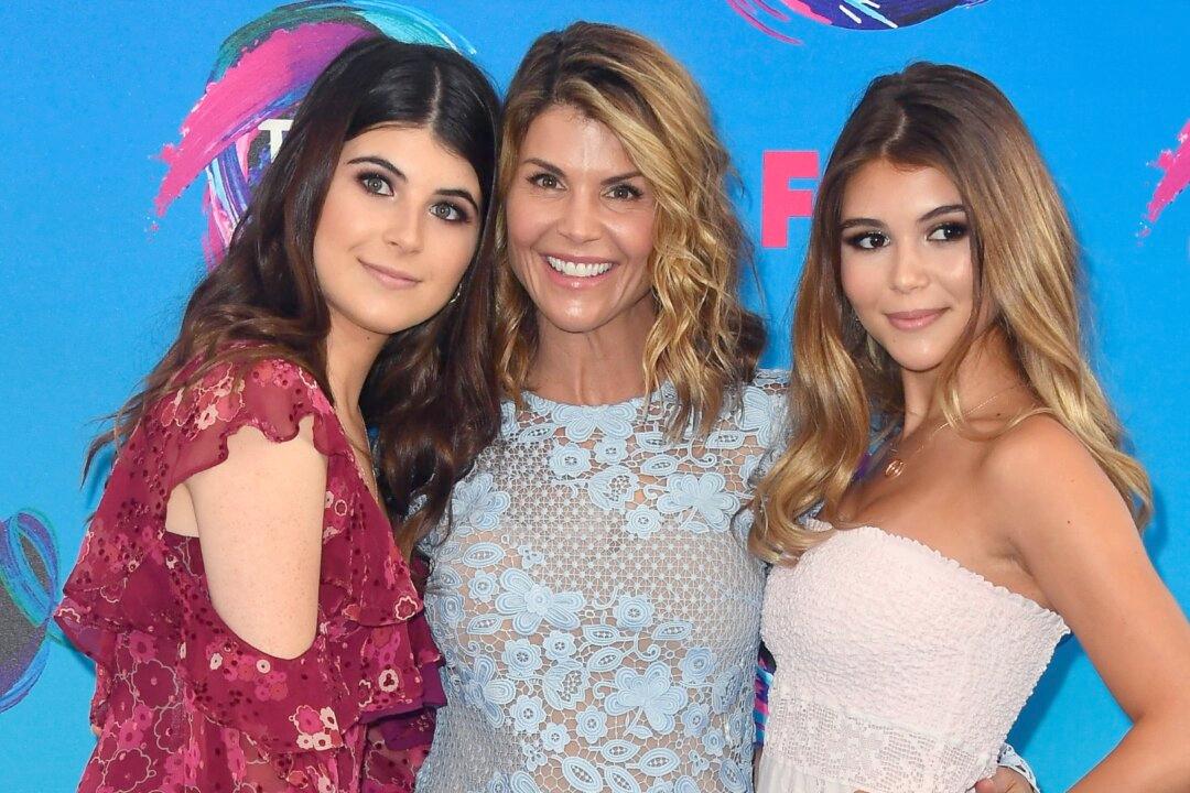 Lori Loughlin Talks Forgiveness After College Admissions Scandal: ‘We All Make Mistakes’