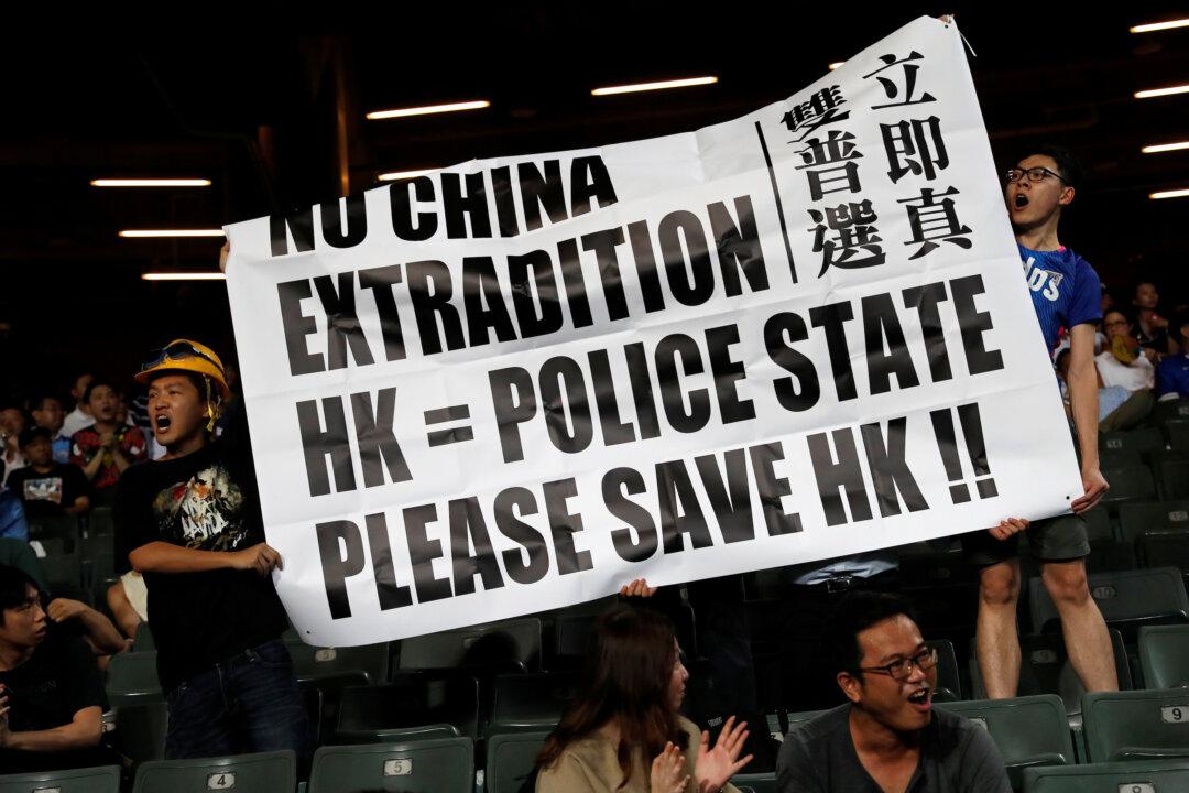 Hong Kong Anti-Government Protests Spill Into Manchester City Game
