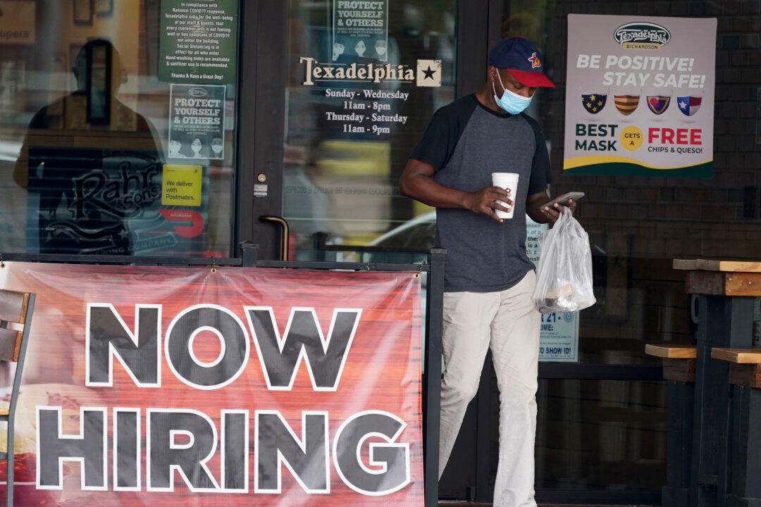 Chamber of Commerce: US Labor Shortage a ‘National Economic Crisis’