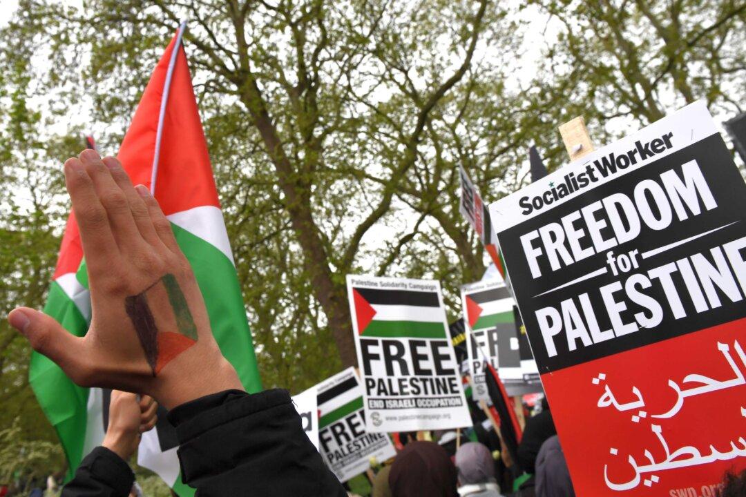 Primary School Forced to Shut Because of Pro-Palestinian Protest