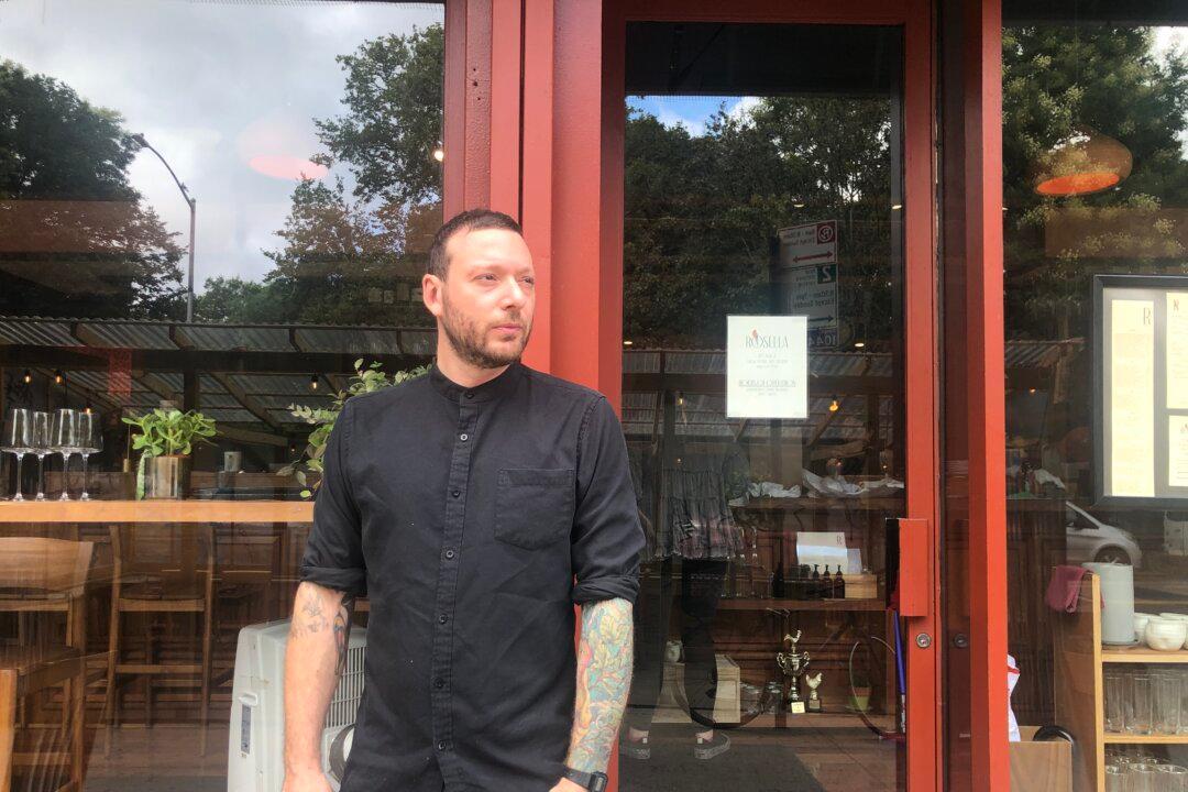 NYC Restaurateurs: It’s Not Our Job to Enforce Vaccine Mandates