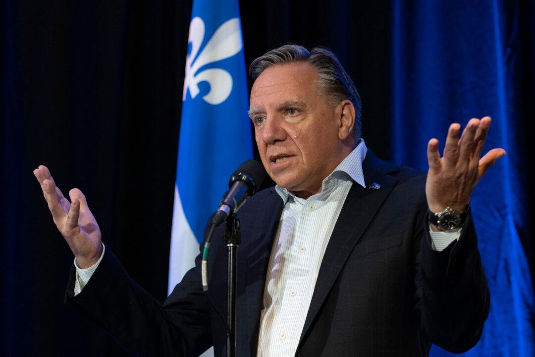 Legault in Favour of Conservative Minority, Wary of Liberals, NDP and Greens