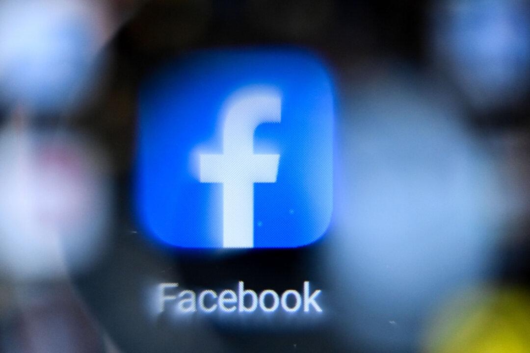 Facebook Users Lose Followers Mysteriously, Mark Zuckerberg’s Number Down to Mere 9,993