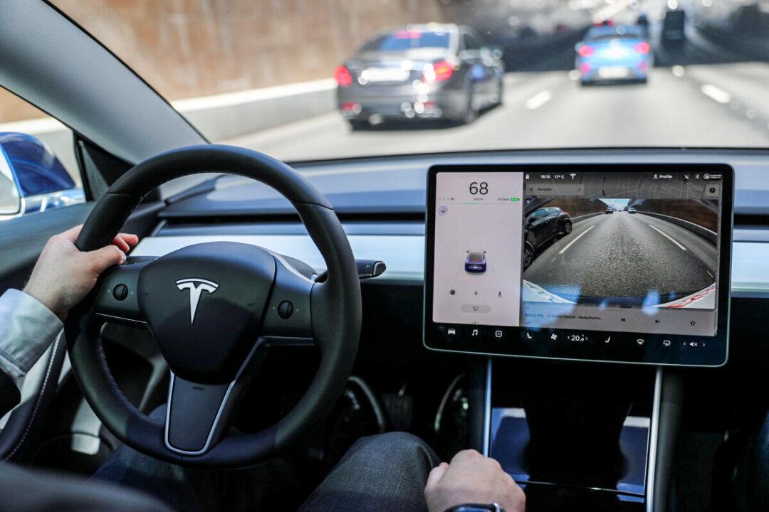 Warning: This Tesla Update Can Let Hackers Pull Off a Car Heist