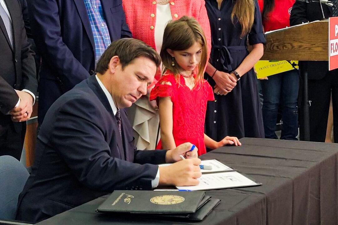 Florida Governor Pushes For $1 Billion Cut in State Gas and Fuel Taxes