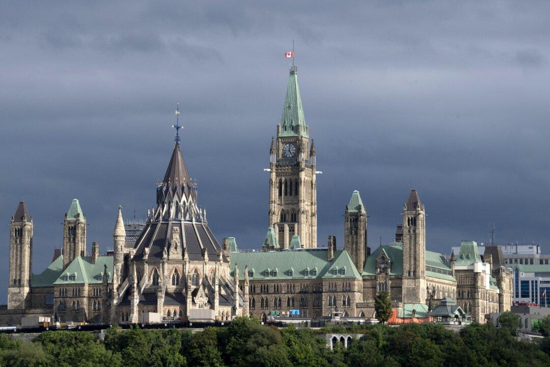 Organized Crime Suspected of Operating Within Public Sector: Federal Memo