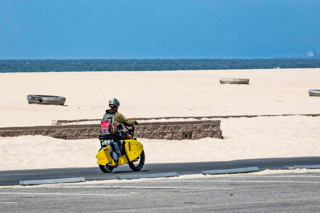 Irvine Set to Impose Regulations on Electric Bikes