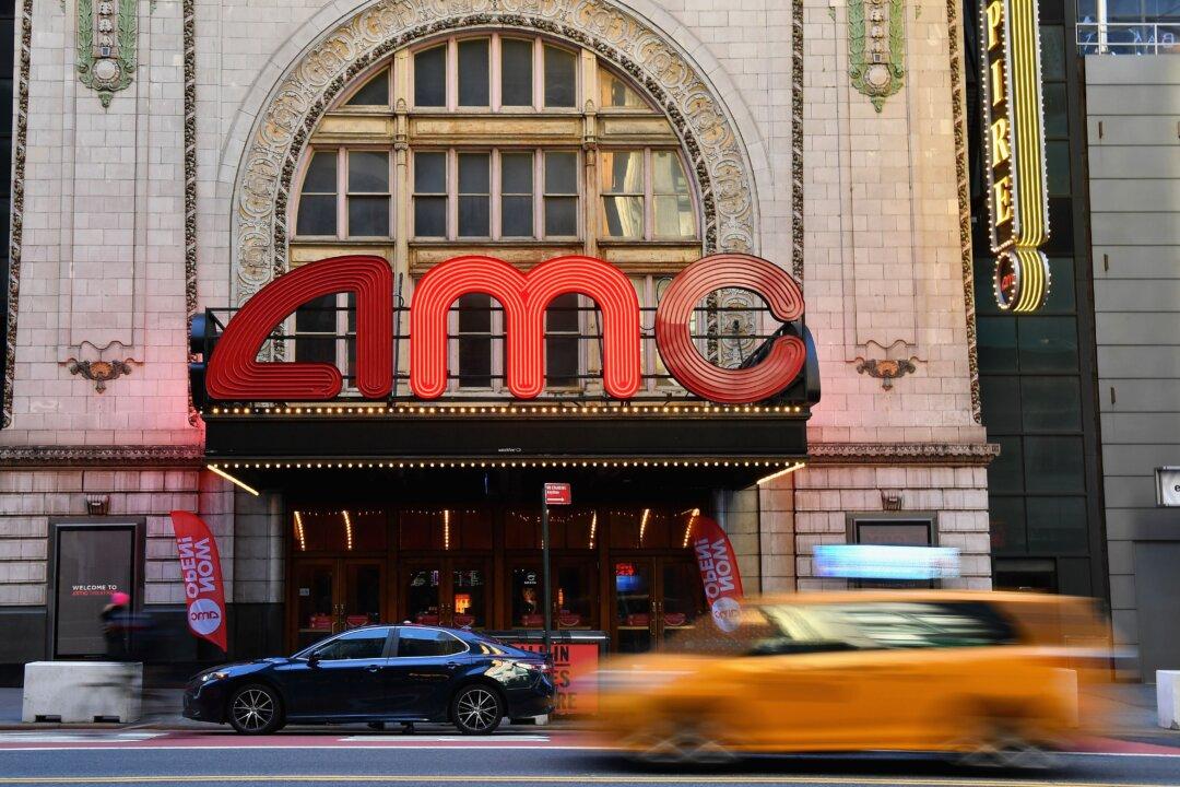 Rumble Announces AMC Ape Matt Kohrs and Rand Paul Joining, Record Site Numbers Revealed