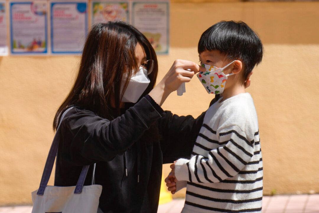 HKU Warns New BA2 Omicron Variant Might Damage Children’s Brains and Nervous System