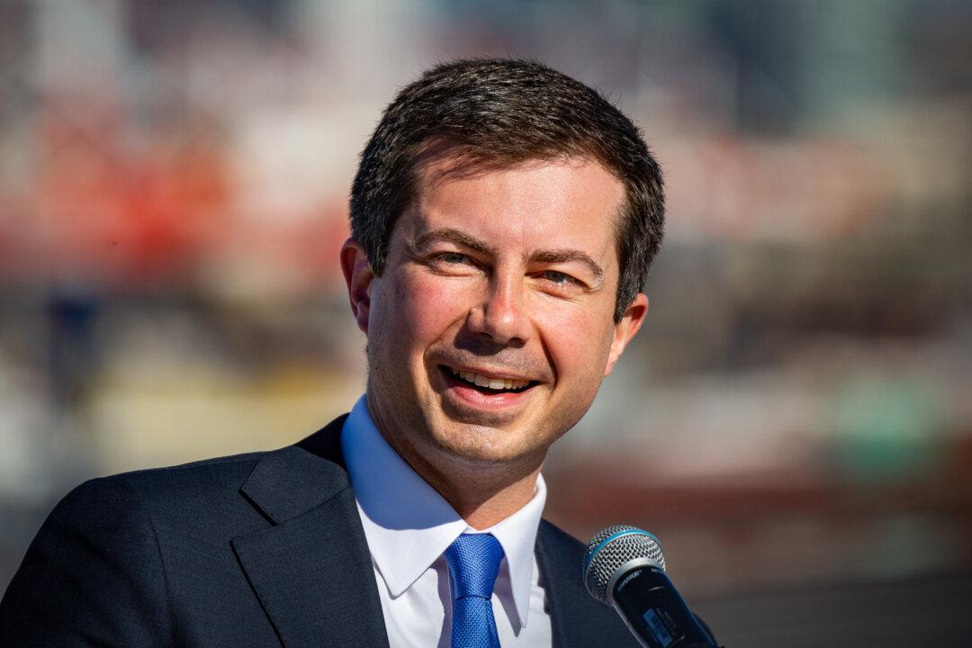 Transportation Dept. Demands 6 Airlines Pay Over $600 Million in Refunds to Passengers